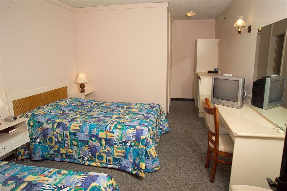 Econo Lodge Dockside Glenelg แอดิเลด ภายนอก รูปภาพ
