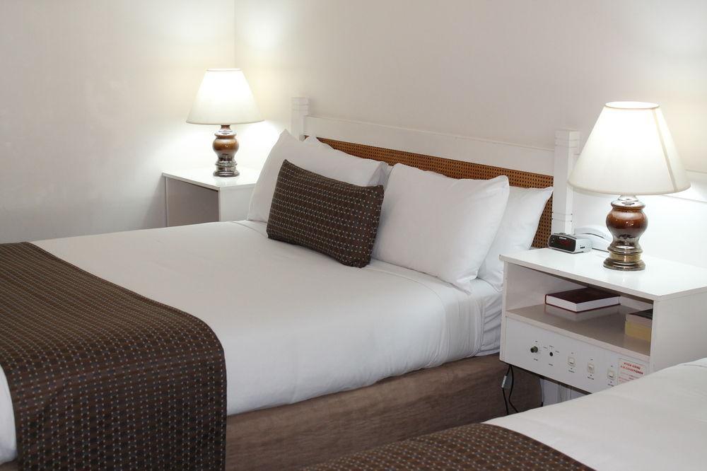 Econo Lodge Dockside Glenelg แอดิเลด ภายนอก รูปภาพ