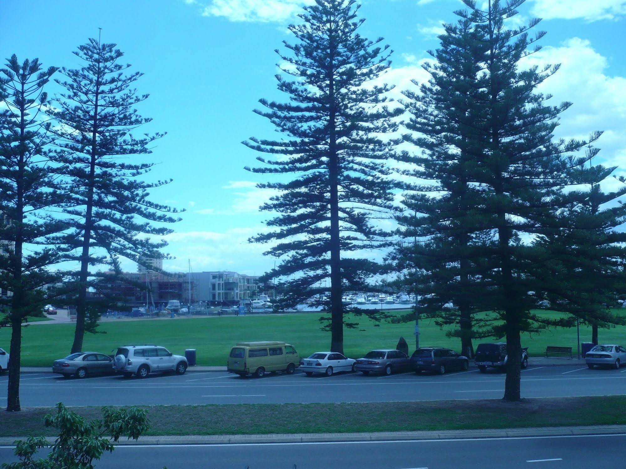 Econo Lodge Dockside Glenelg แอดิเลด ภายนอก รูปภาพ